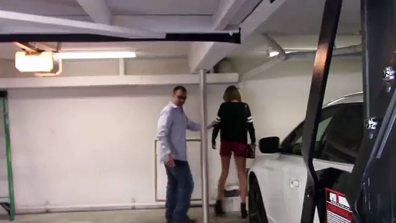 Taylor Swift Walks Backwards In High-Heeled Wedge Boots To Avoid Cameras