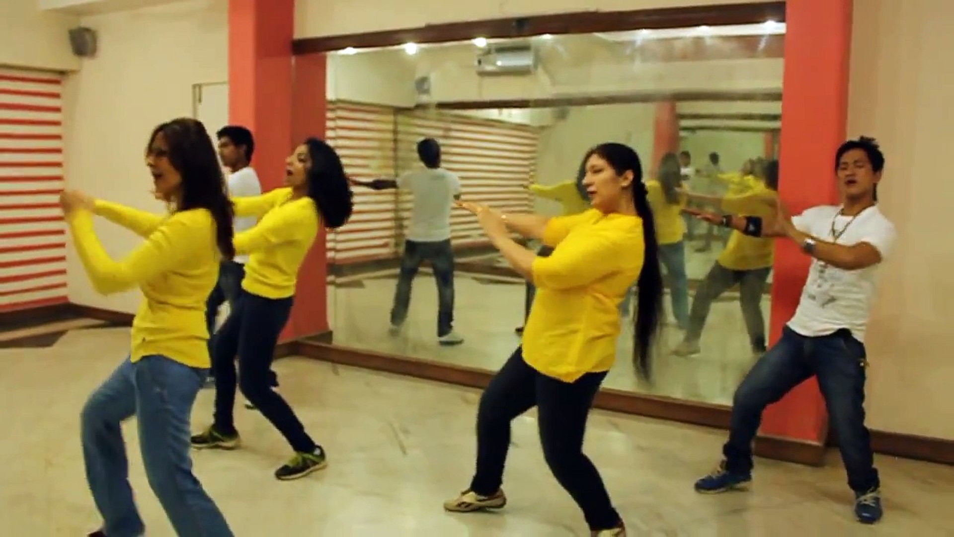 chammak challo dance performance by lakshya dance unlimited