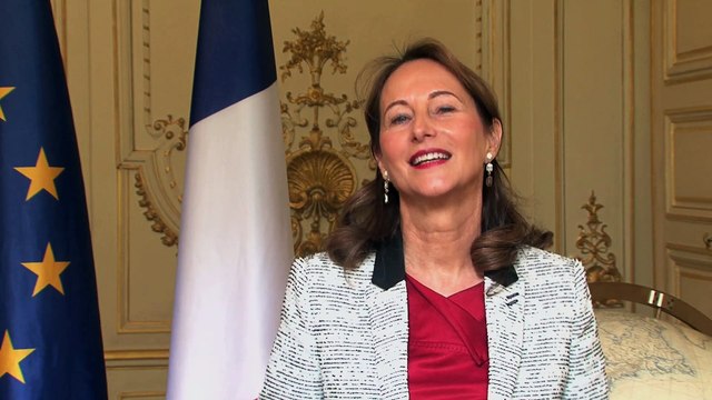 Ségolène Royal salue la mobilisation des citoyens du monde pour le débat planétaire sur le climat.