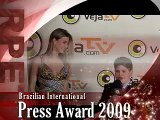 Jr. Reporter Adam interviews Heloisa Alves, Miss Brasil USA, at the Brazilian Press Awards 2009