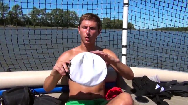 Un nouveau sport qui melange Ski nautique, pêche et basket-ball : Skarping