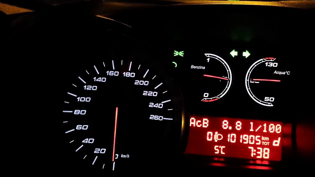 Alfa Romeo Giulietta 0-100 km/h 1.4 TB 120hp SAVALI Acceleration  Dynamic mode ( wet road )