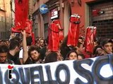 L'Onda perfetta non si arresta: a Bologna corteo per gli arrestati