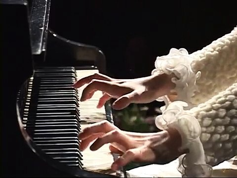 Alesia Arnatovich, piano / F. Schubert - F. Liszt - Serenade (Ständchen)