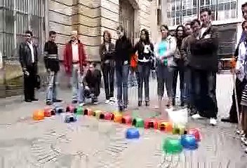 Courses de cochons d'Inde à Bogota