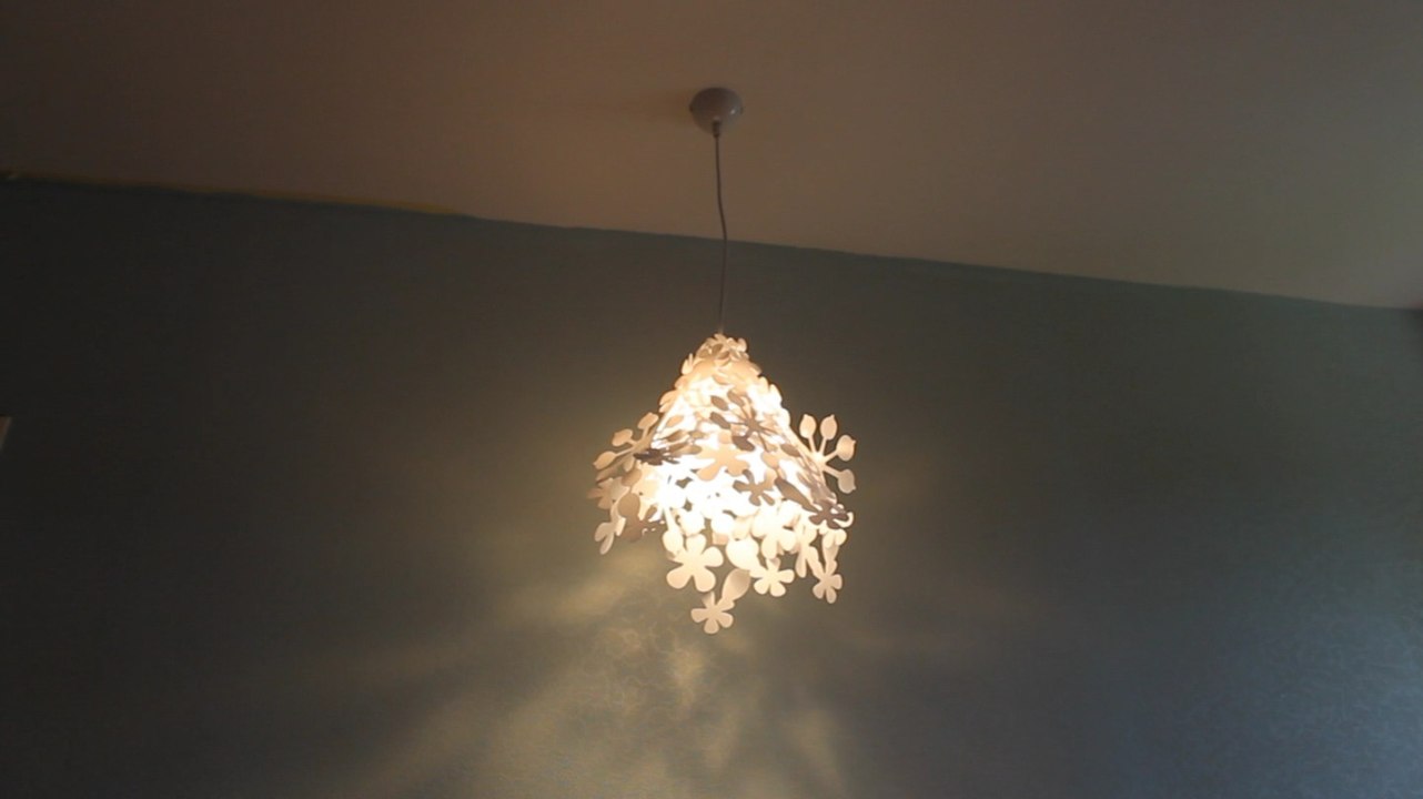 Poser un lustre - Remplacer un luminaire - Installer une suspension : Un Ex No Life Bricole