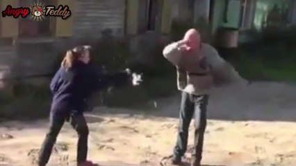 Le combat le plus EPIQUE de tous les temps !!! Vodka , Magie Noire et Arts martiaux !