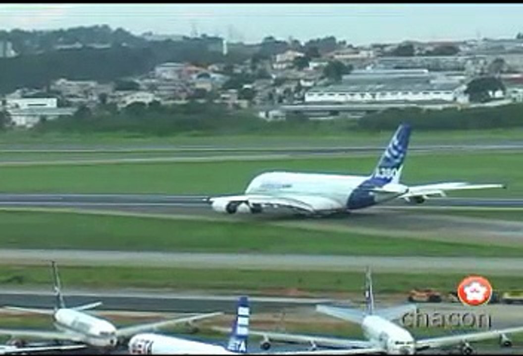 Airbus A380 Decolagem - Guarulhos,  São Paulo - BRASIL - 2nd Take-Off