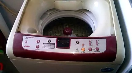 DOG STUCK In a WASHING MACHINE !!!!!