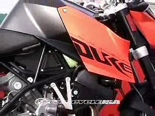 07 990 KTM Superduke Review