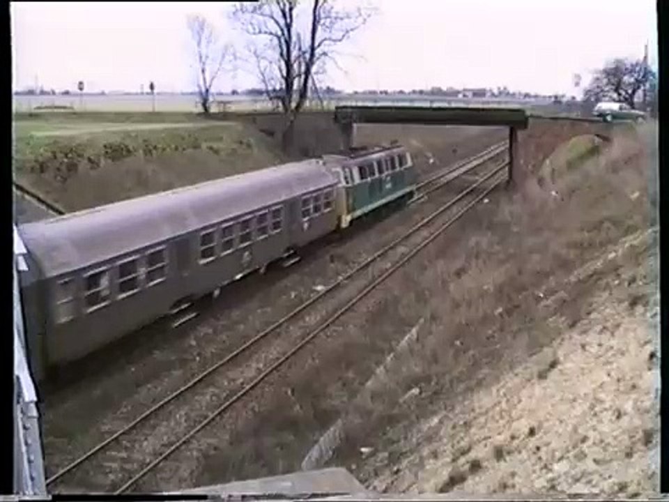 PKP Sp45-077 and Ol49-59.S,f. Wolsztyn April,14,1992