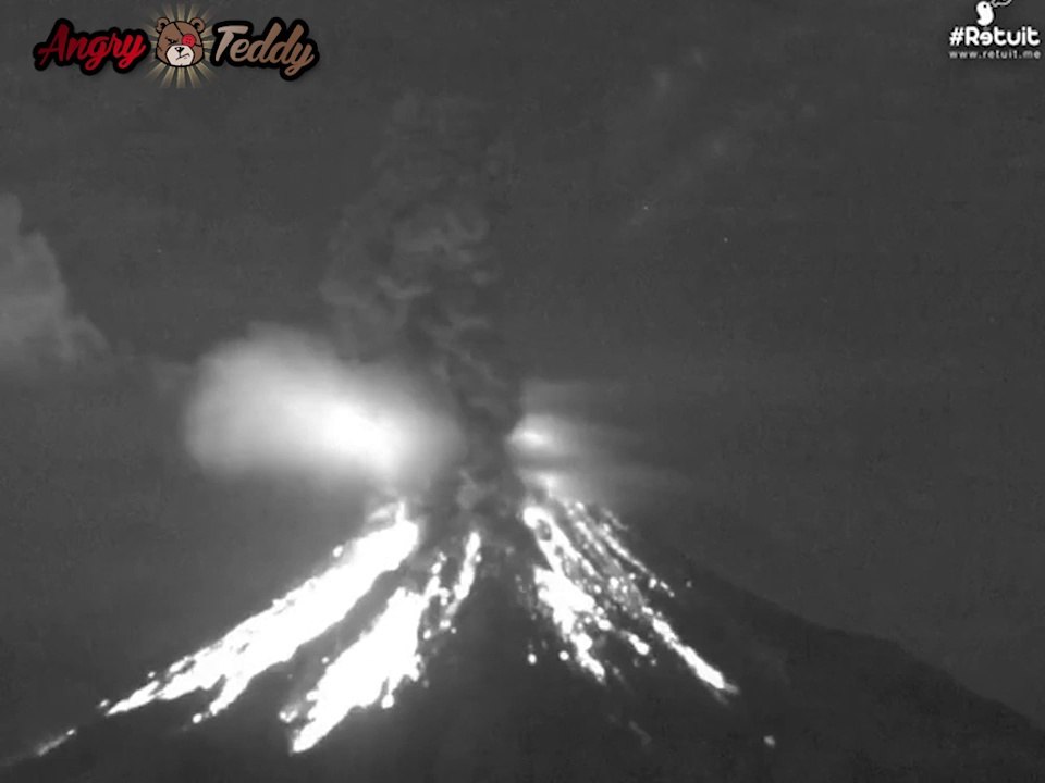 MEXIQUE: Nouvelle Éruption Spectaculaire du Volcan Colima - 3 Juin 2015