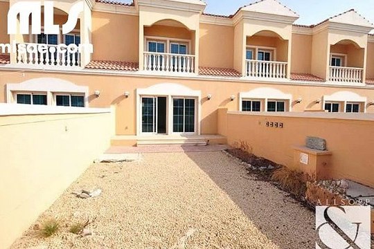 One Bedroom Townhouse in District 5A in JVT Vacant. - mlsae.com