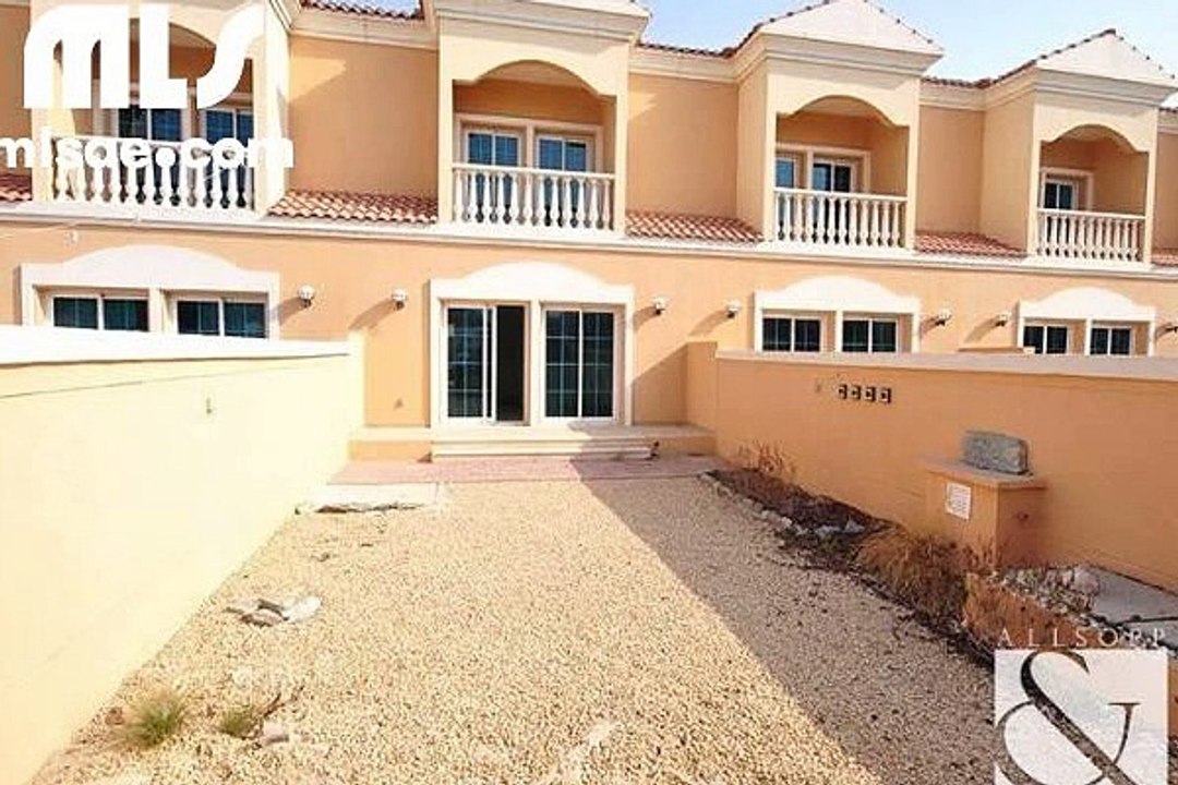 One Bedroom Townhouse in District 5A in JVT   Vacant. - mlsae.com