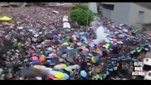 Chaos In Hong Kong! TEAR GAS, RUBBER BULLETS, RIOT POLICE! 'Occupy Central Hong Kong' Protests China
