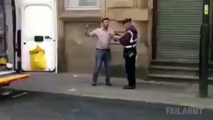 Gözaltına alınmadan önce selfie çekmek