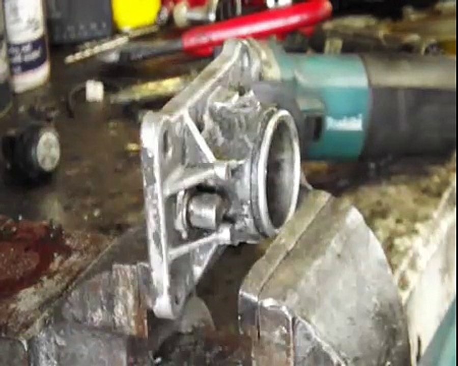 Sloppy Gear leaver / shifter repair instruction video Hilux - Landcruiser