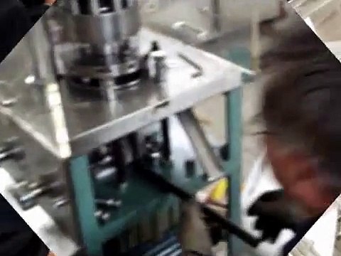 Máy dập viên thuốc 5-7-9 chày, máy dập viên 9 chày, máy dập viên c sủi