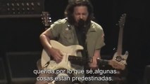 EDDIE VEDDER - Can't help falling in love (Subtitulos en Español)