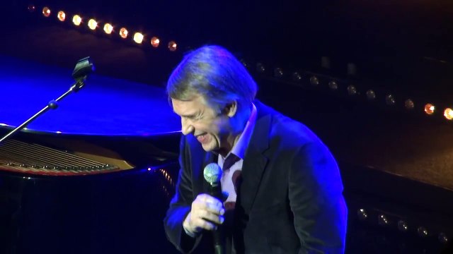 Salvatore Adamo tombe la neige version Live piano 2013