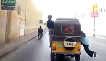 Girls in Action -@_ Karachi Girls Having Fun In Auto Rickshaw