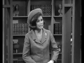 Dick Van Dyke - Mary Tyler Moore's Apology