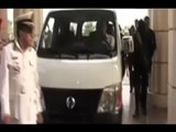 فيديو مُسرب حوار سرى دار بين محمد مرسى و سائق الميكروباص الذى نقله قاعة المحكمة