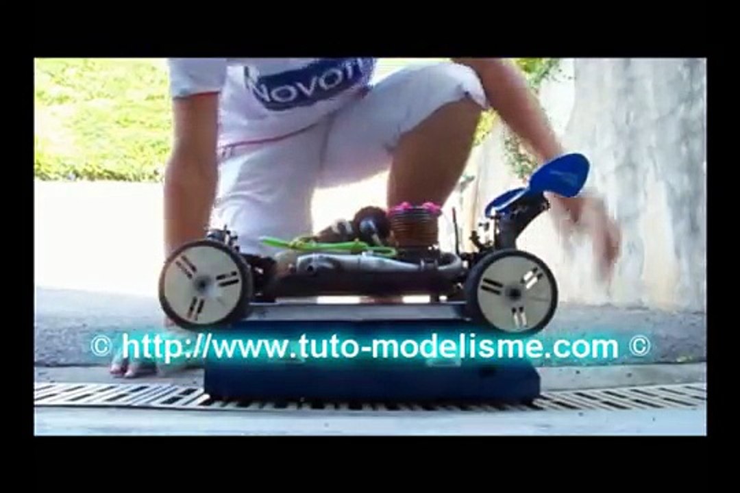 démarrage d'une voiture thermique (banc de démarrage -- modélisme auto)