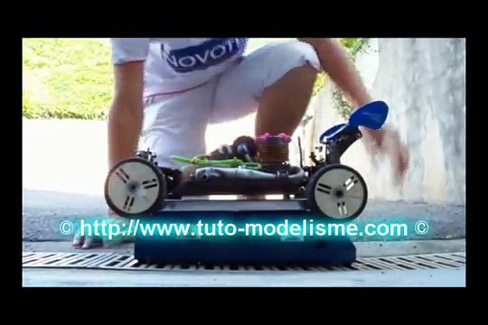 démarrage d'une voiture thermique (banc de démarrage modélisme auto)