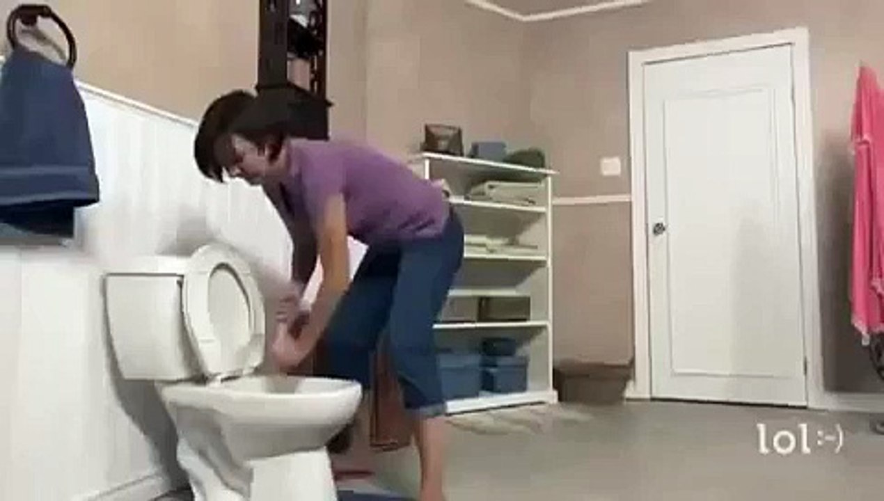 very funny vedio a women show his full power