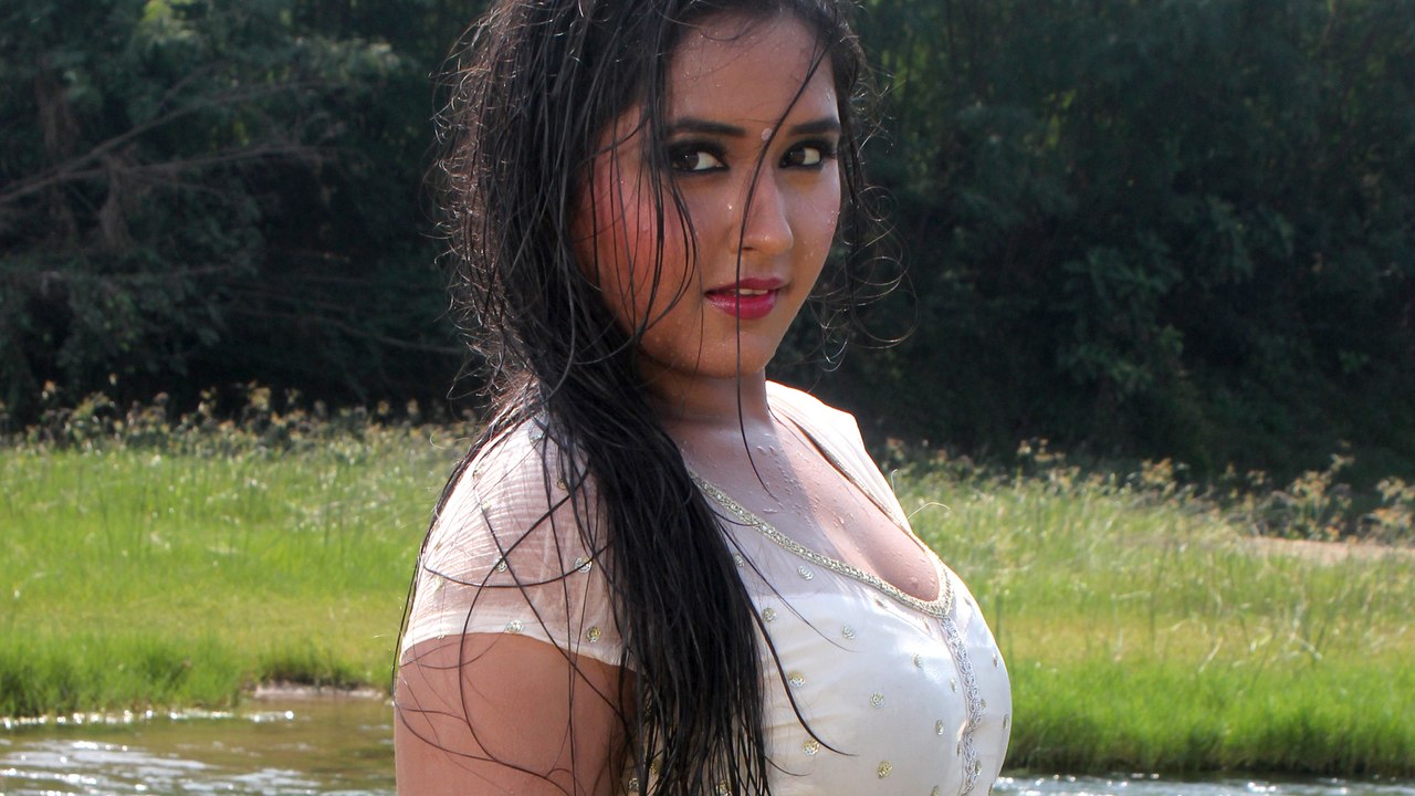 Chapa Chapa Chacha Jaan Kara Na Jiyaan | BHOJPURI HOT SONG |  Patna Se Pakistan