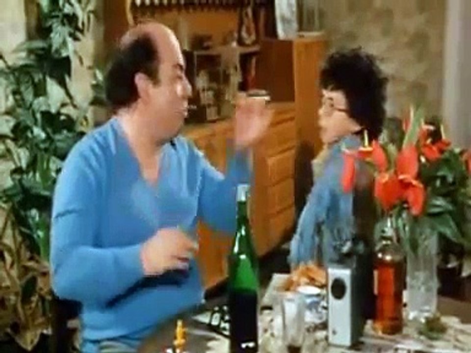 LINO BANFI al bar dello sport scena del 13