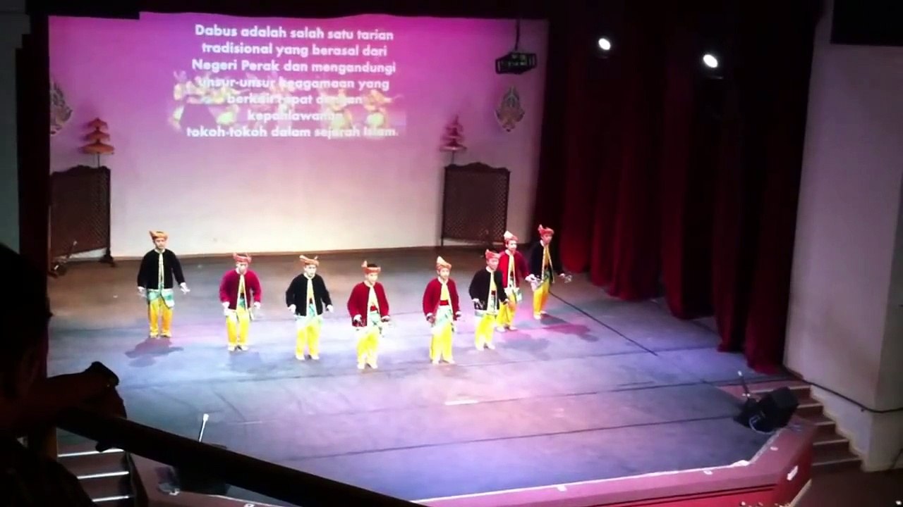 UPAG - Tarian Dabus [FesTari Perak 2012]