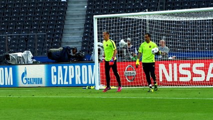 Zidane: "Barca favourito, ma attenti alla Juve"