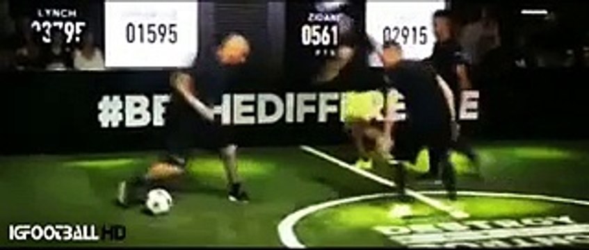 Zinedine Zidane & Enzo Zidane vs Sean Garnier Freestyle - The base Adidas| Berlín - 2015