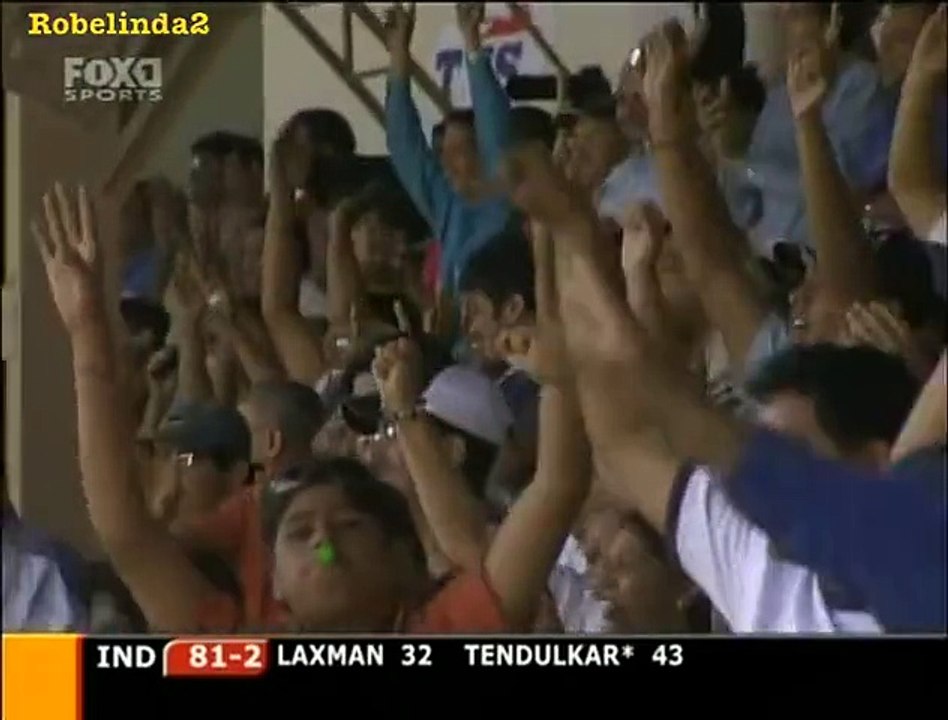 Sachin's classiest & biggest six on huge turning pitch, Mumbai 2004