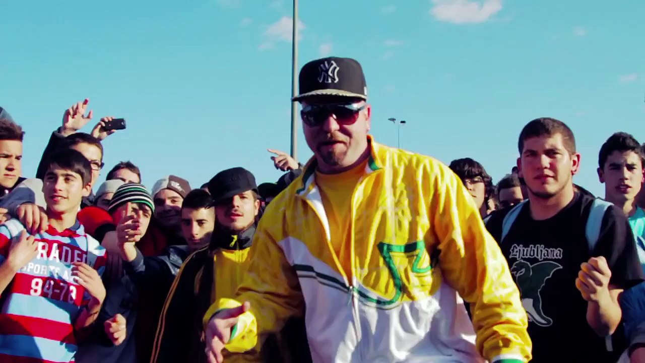 SFDK - presenta a ZATU en ESTA TO FEO con RAPSUSKLEI