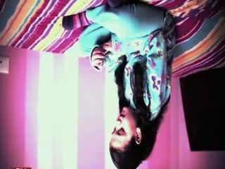 كونى امينة  امينة كرم مقلوبة