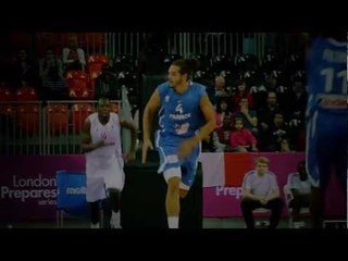 Parker delivers, Noah throws it down