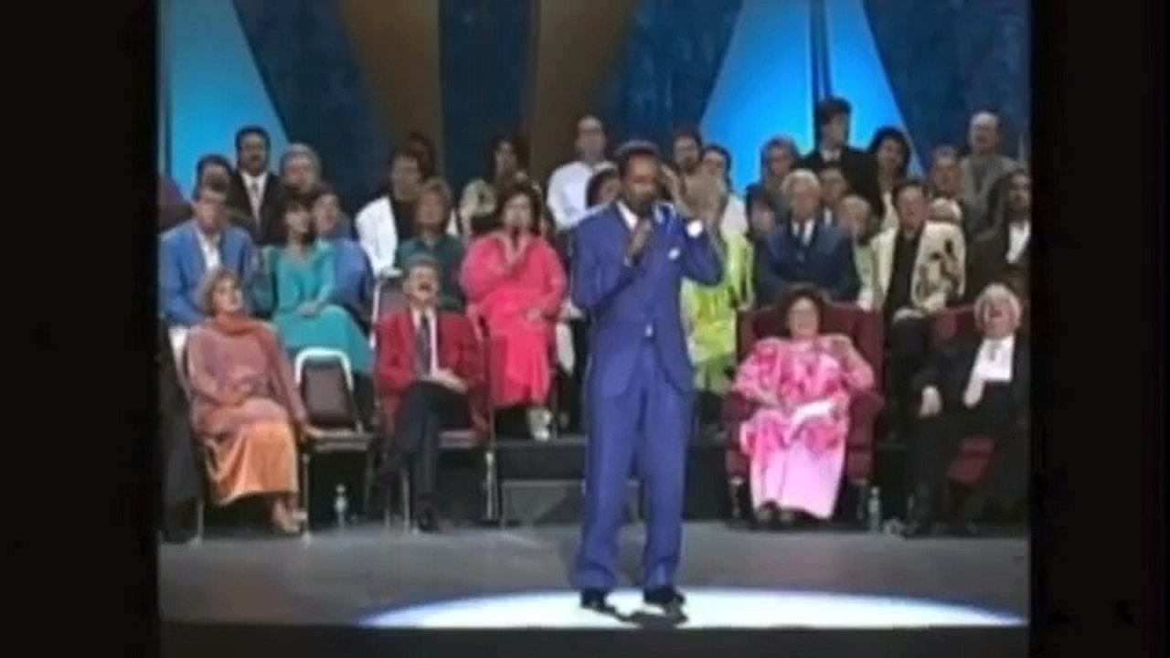 Jessy Dixon singing "I Am ReDeemed"