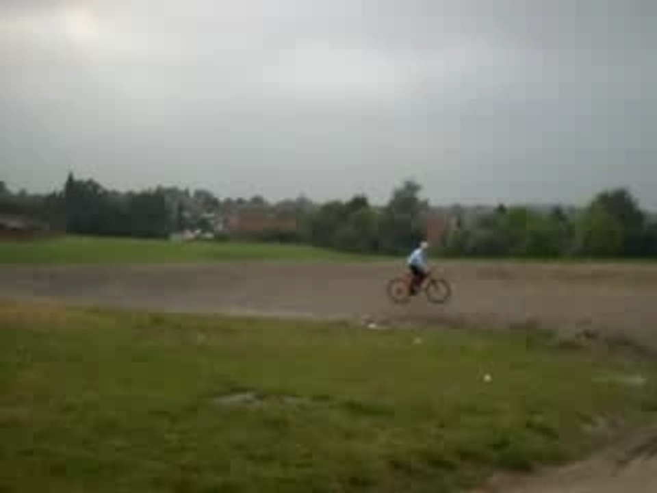Joe Jumps Over ben