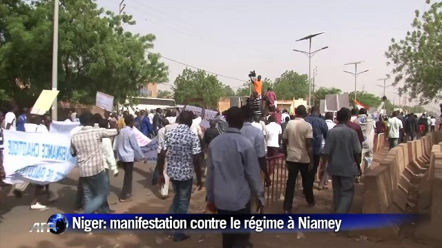 Niger: des milliers de manifestants contre le régime à Niamey