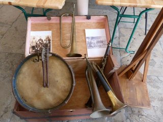 L'Adieu aux Larmes exposition a Seignosse ( 40 )