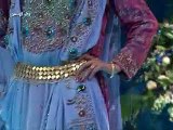 أزياء عمانية من تصميم أنيسة الزدجالي في معرض الجمال