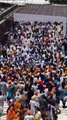 Police Meets Sikhs on Parikarma of Sri Harmandir Sahib