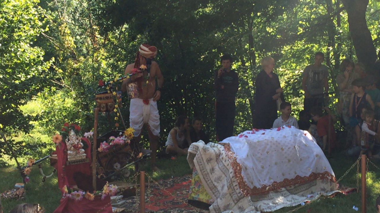 Les arts de rue aux festival des Hétéroclites samedi