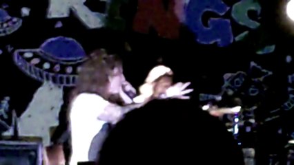 The "Real" Reason of why Danny Duncan (We the Kings) broke his Wrist?!?!?