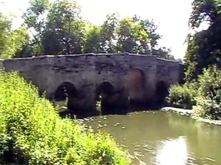 Discover the Beauty of River Arun 🌿