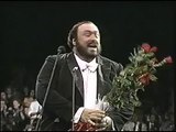 Luciano Pavarotti. 1987. O sole mio. Madison Square Garden. New York