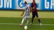 Dani Alves nutmeg Arturo Vidal Barcelona - Juventus Final 2015